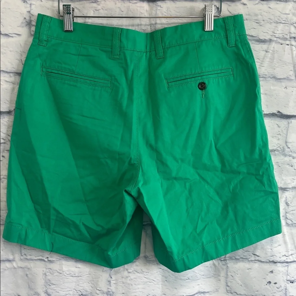 J. Crew Cotton Shorts Men’s 770 Straight Green Waist 32” Inseam 7”